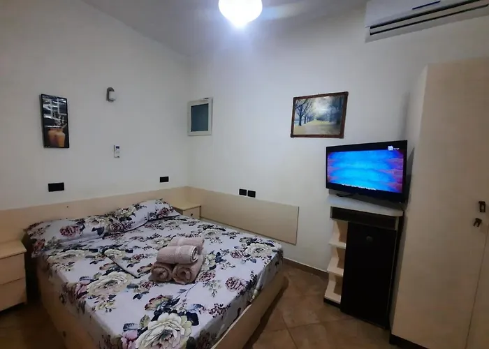 Lovely And Quite Appartament 1-3 A Apartamento *