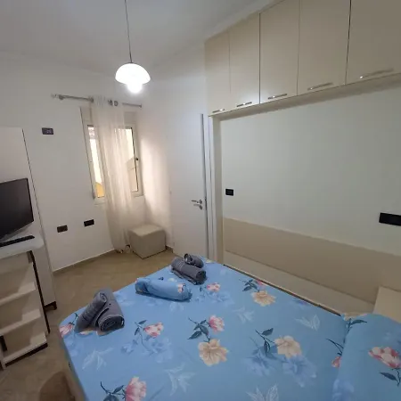 Lovely And Quite Appartament 1-3 A 公寓 *