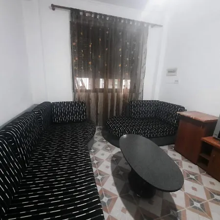 公寓 Lovely And Quite Appartament 1-3 A 地拉那