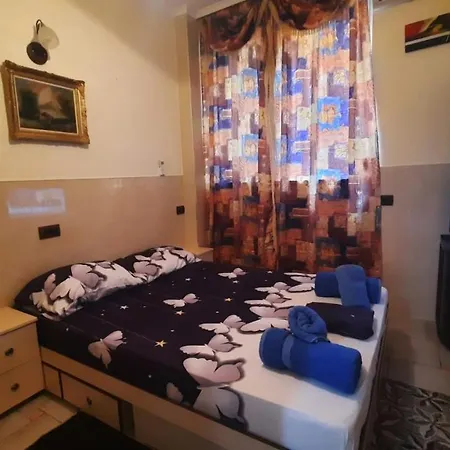 公寓 Lovely And Quite Appartament 1-3 A *