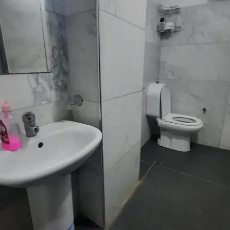 Lovely And Quite Appartament 1-3 A 公寓