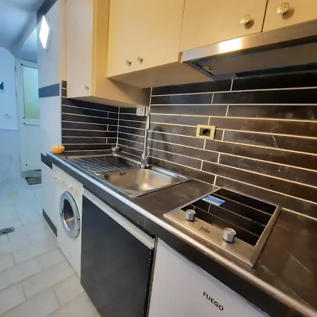 Lovely And Quite Appartament 1-3 A Apartman *