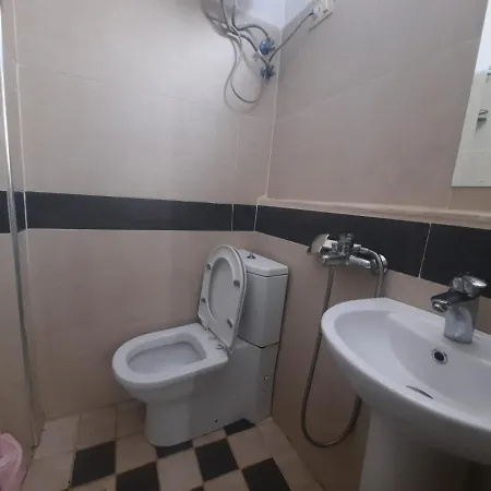 Lovely And Quite Appartament 1-3 A 公寓 地拉那