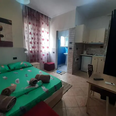 Apartment Lovely And Quite Appartament 1-3 A Tirana