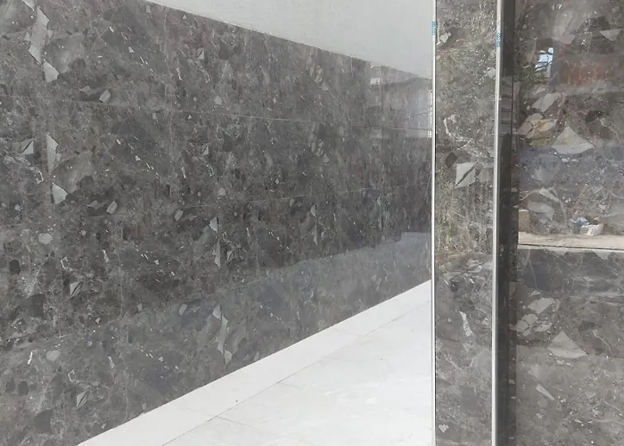 Lovely And Quite Appartament 1-3 A Tirana